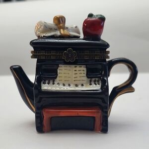 Black and Red Piano Teapot Trinket Box